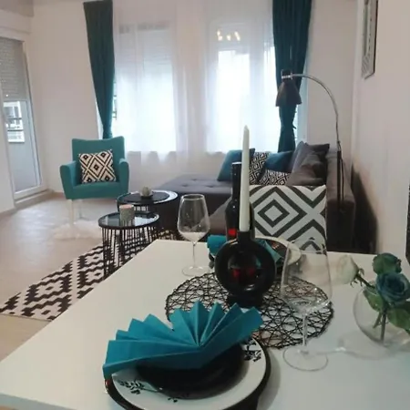 Silver M Apartment *